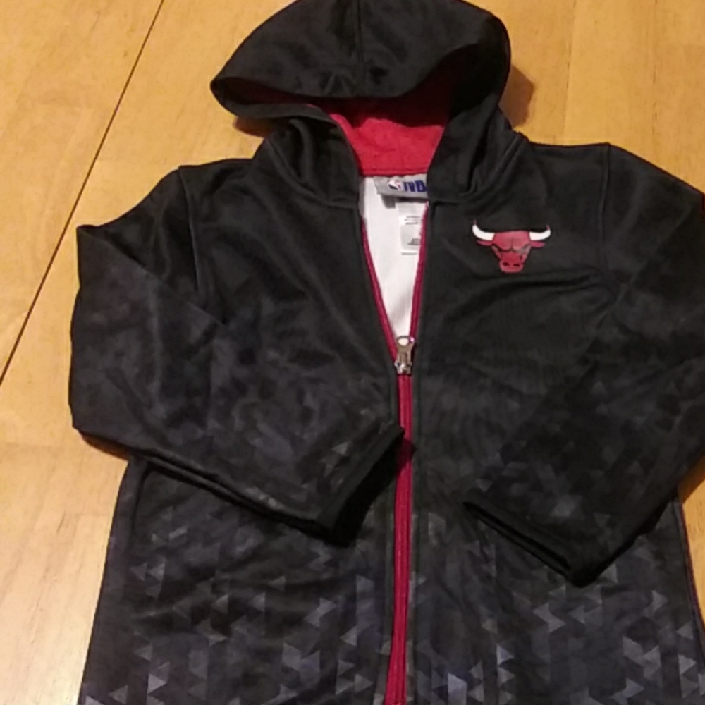 NEW🐾NBA BULLS JACKET